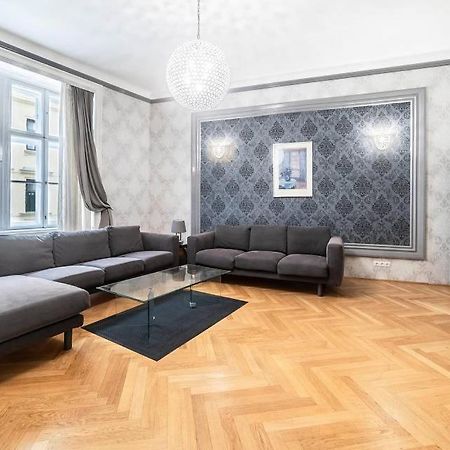 Carlton Suites Vienna Esterno foto