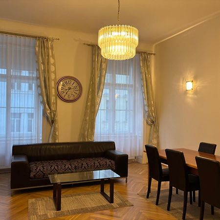 Carlton Suites Vienna Esterno foto