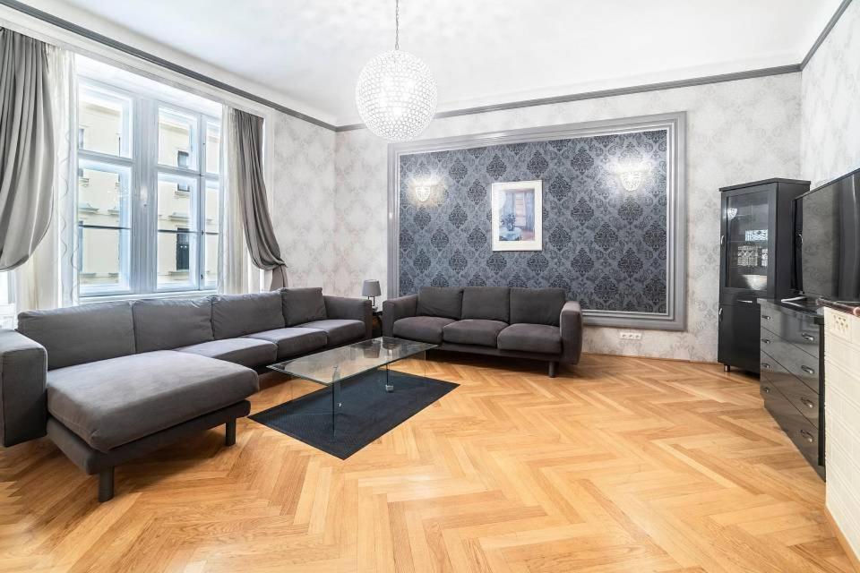 Carlton Suites Vienna Esterno foto