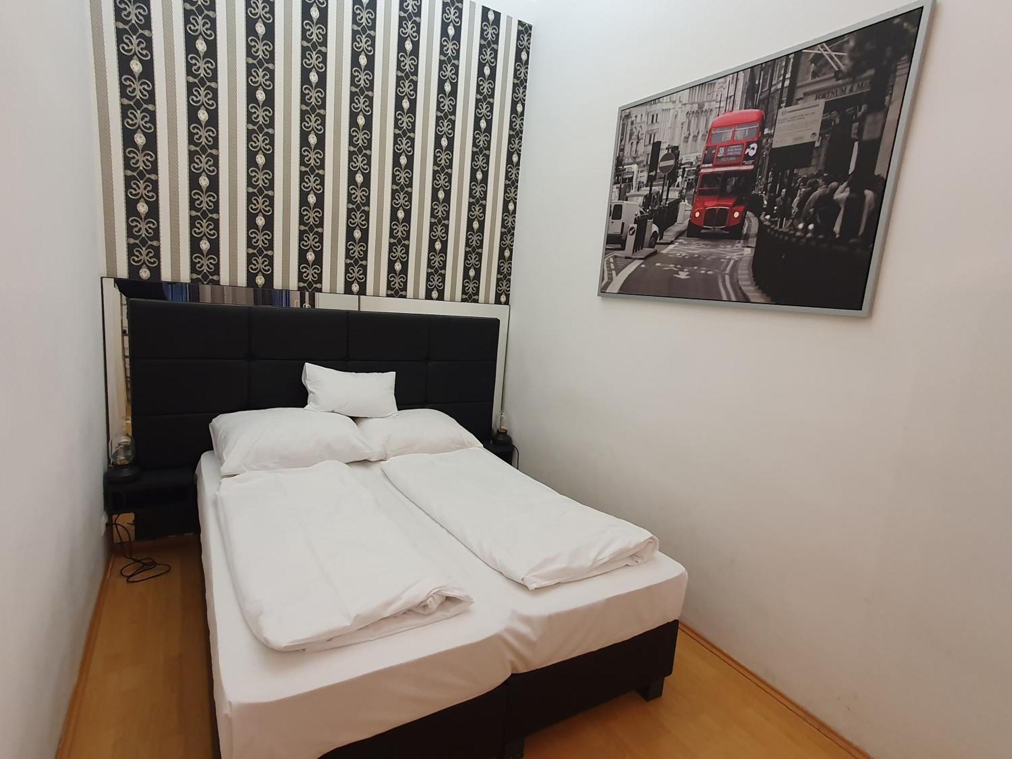 Carlton Suites Vienna Esterno foto