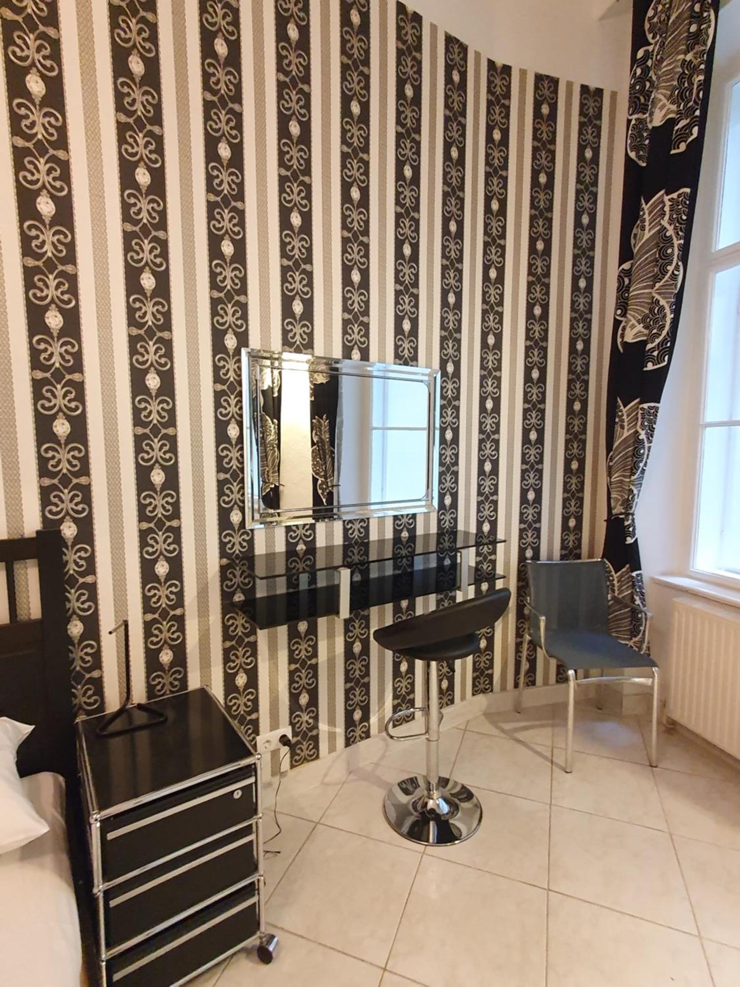 Carlton Suites Vienna Esterno foto