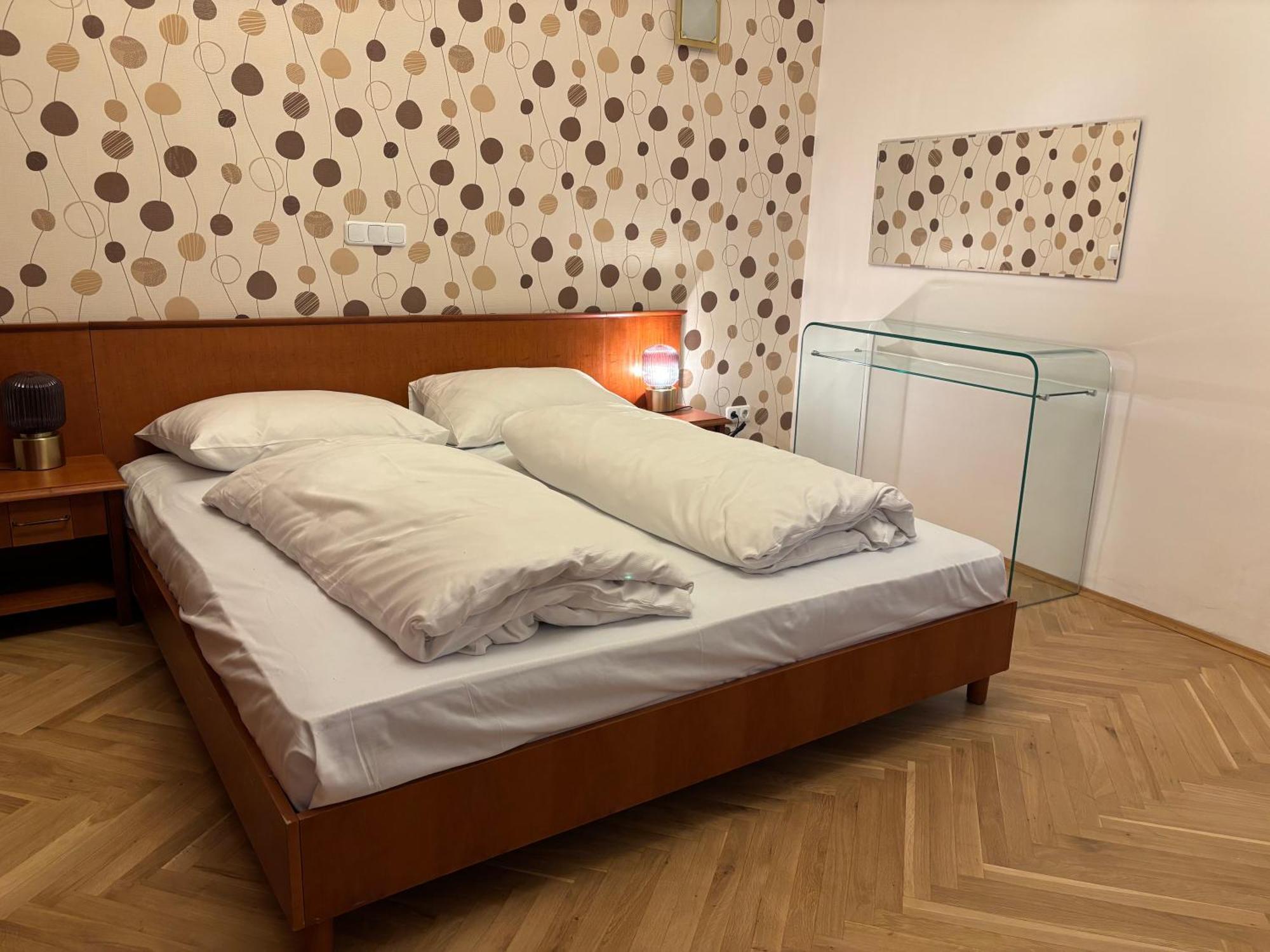 Carlton Suites Vienna Esterno foto