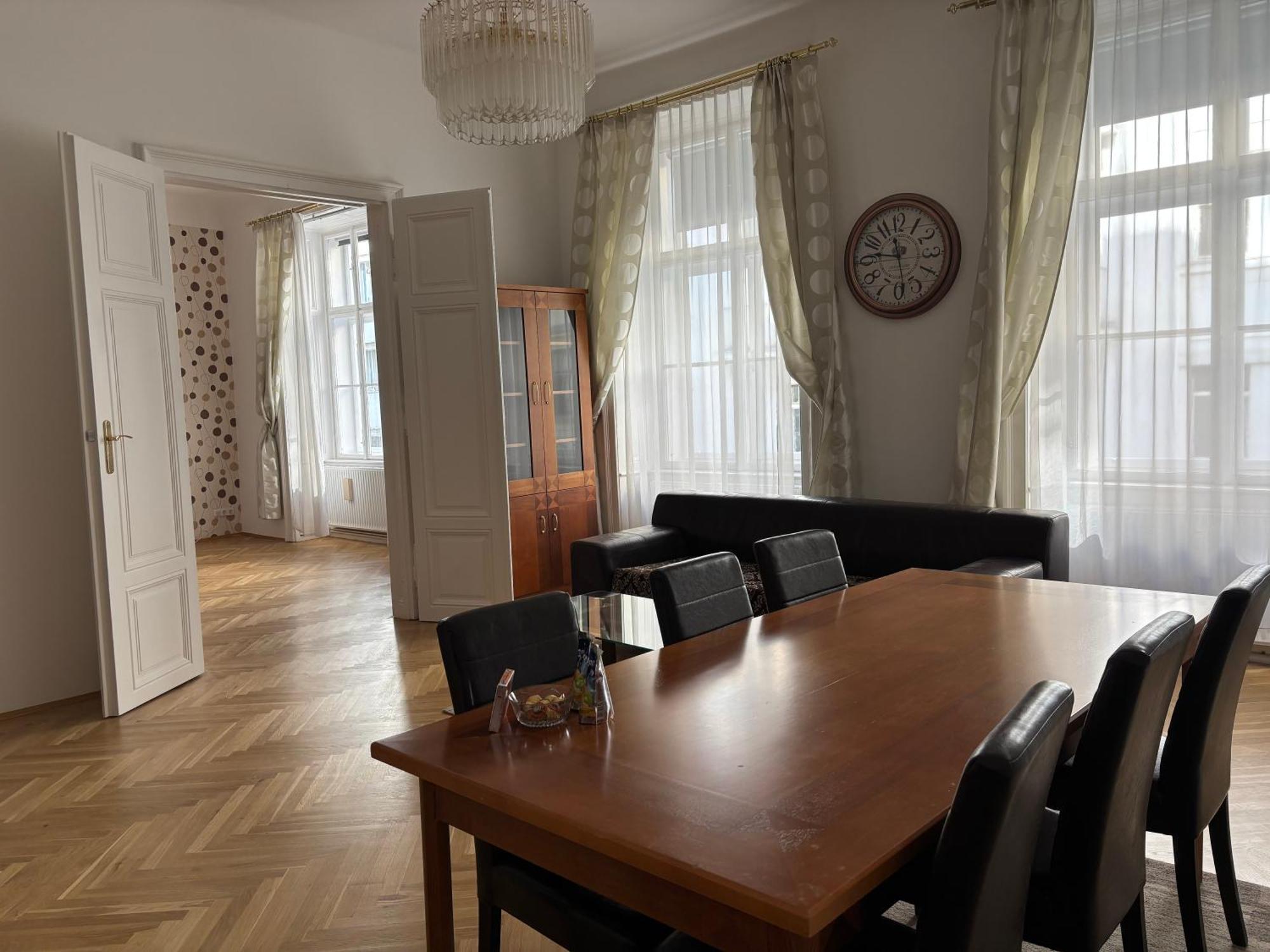 Carlton Suites Vienna Esterno foto
