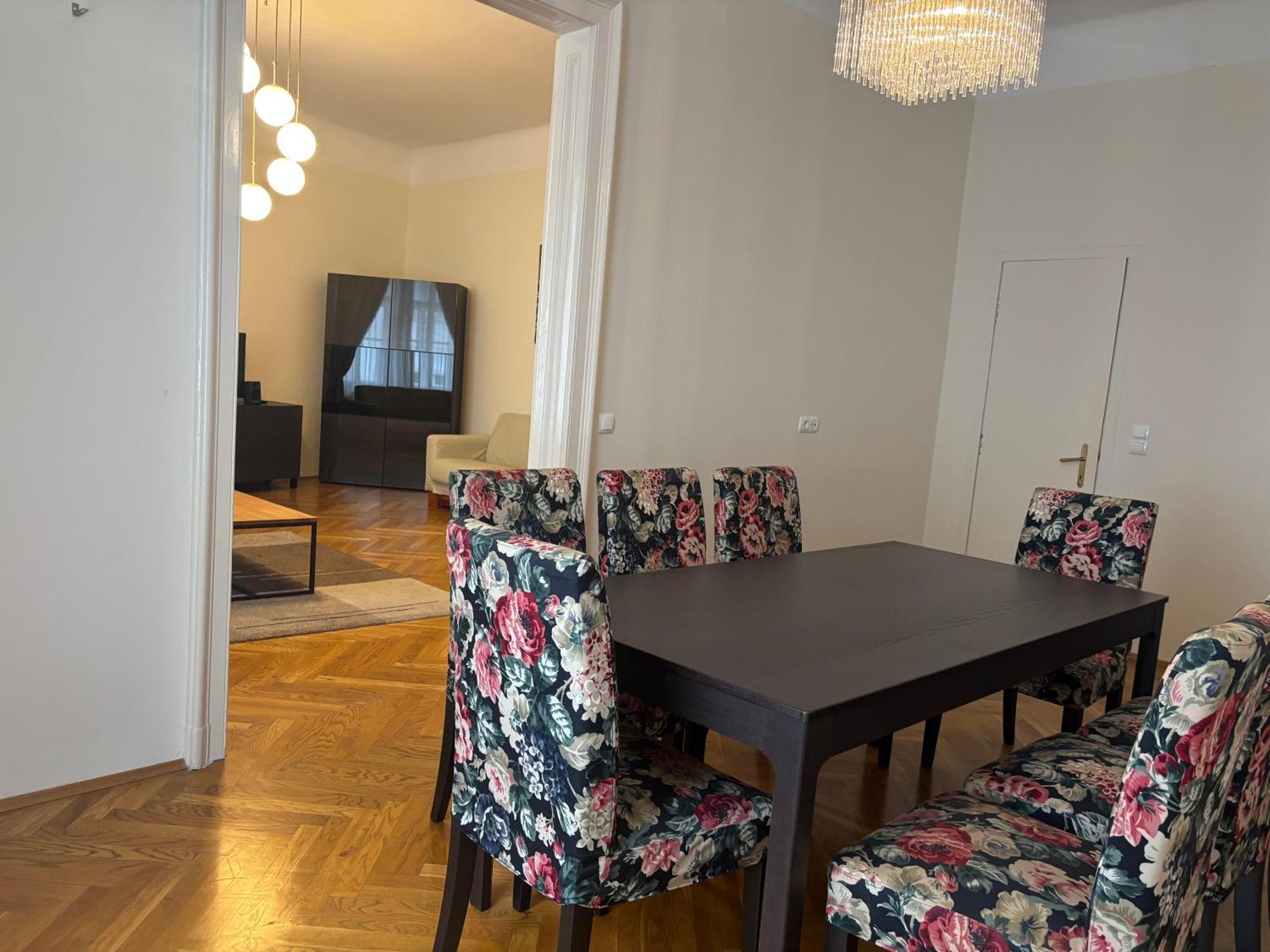 Carlton Suites Vienna Esterno foto
