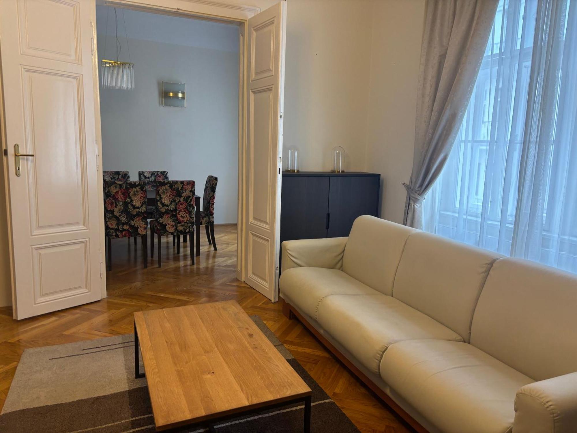 Carlton Suites Vienna Esterno foto