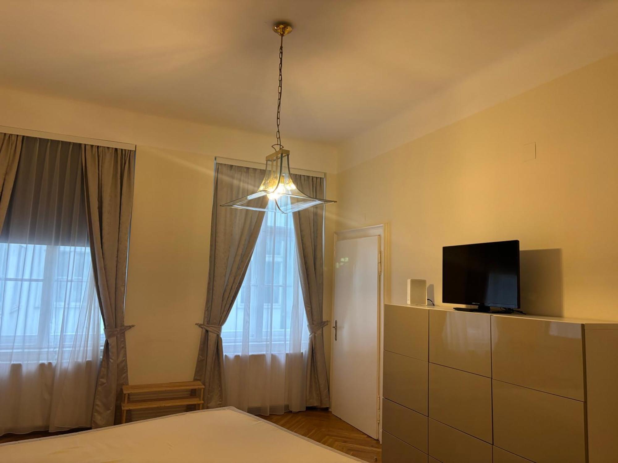 Carlton Suites Vienna Esterno foto