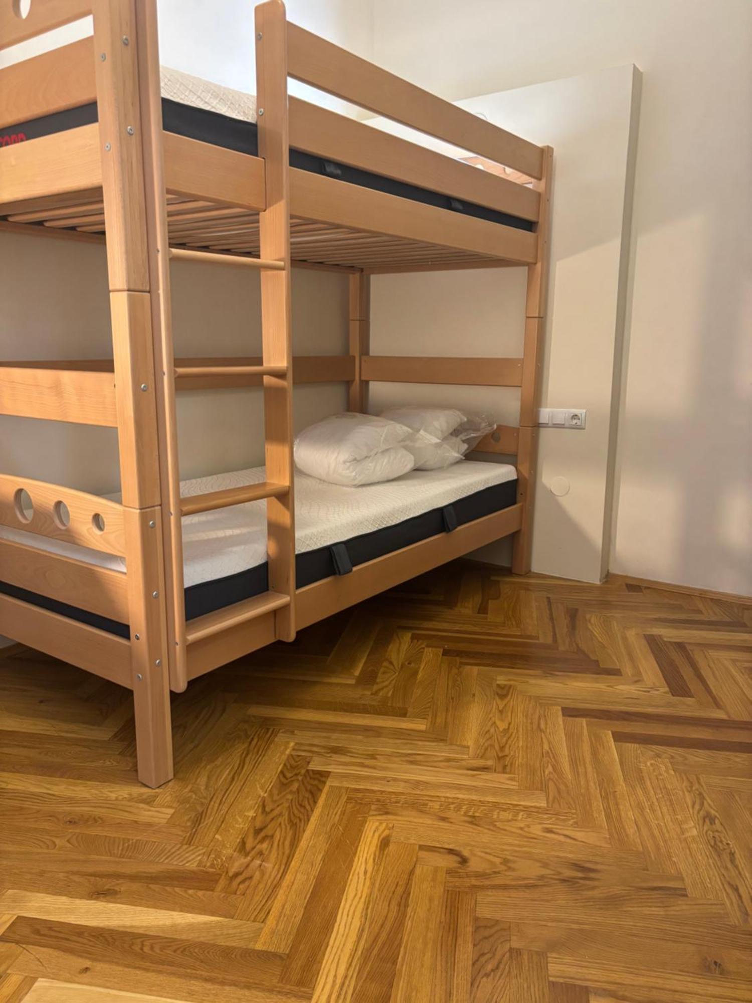 Carlton Suites Vienna Esterno foto